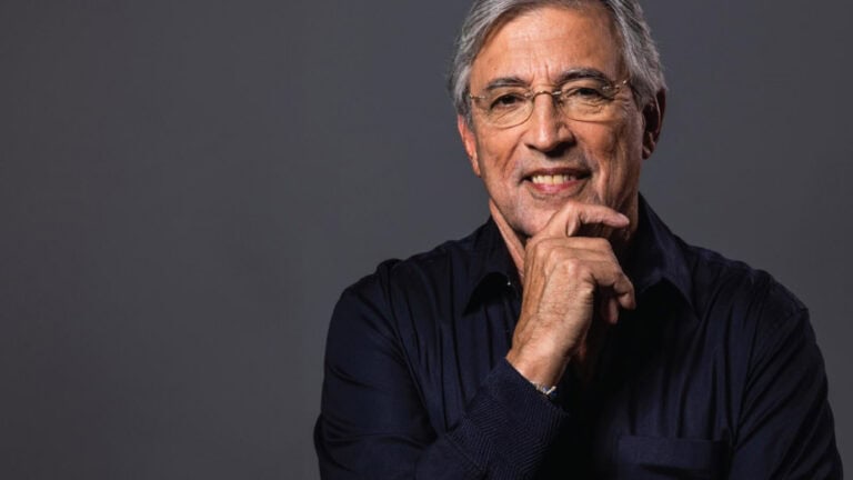 Ivan Lins apresenta concerto para “cantar junto” em Braga