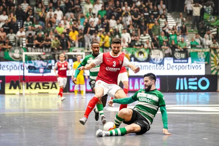 SC Braga derrotado diante do Sporting no primeiro jogo da final da Liga Placard