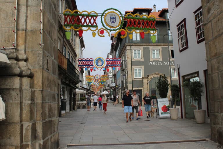 Hotéis de Braga a 85%. AEB acredita que no fim de semana chegarão aos 95%