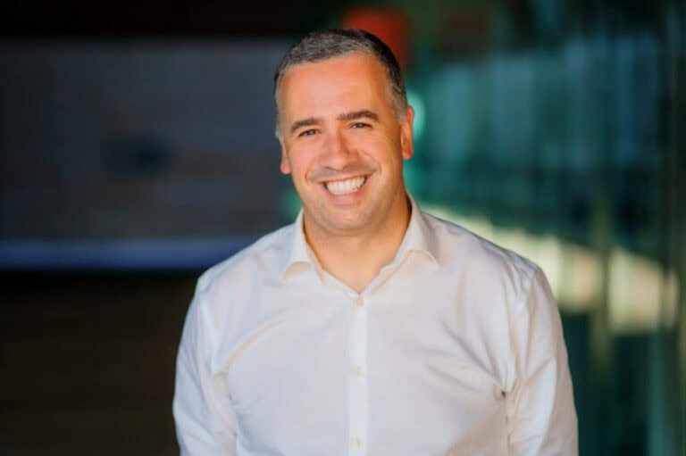 Vítor Oliveira quer PS Guimarães mais próximo dos militantes