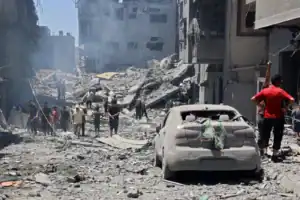 Mais de 50 mortos em ataque a campo de refugiados em Gaza