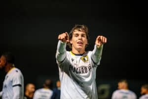Gustavo Sá renova com FC Famalicão até 2029