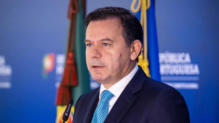 Governo lança plano “Estado a pagar em 30 dias”&nbsp;