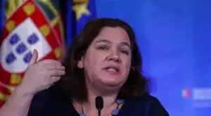 PS avisa que medidas como IRC e IRS jovem tornam "mais difícil" viabilização do OE2025