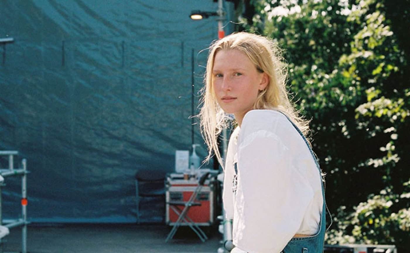 Still Corners, MALVA, Billie Marten e Meskerem Mees no Manta