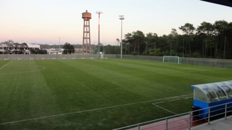 SCB anuncia saída do Complexo Desportivo de Fão