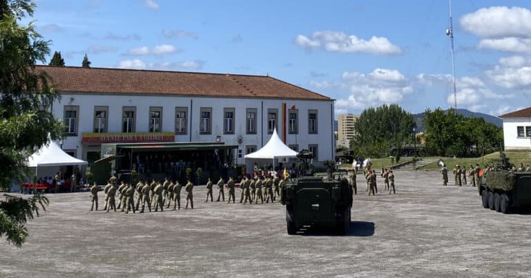 RC6 celebra 315 anos. Regimento recebeu mais de 10 mil jovens no dia da defesa nacional