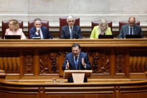 PM diz que “é inadmissível e desleal” governar no parlamento contra programa aprovado&nbsp;