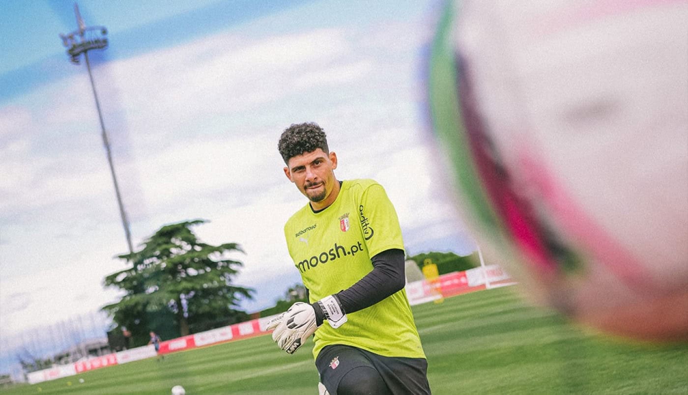 SCB defronta Rayo Vallecano em particular de 'porta aberta' esta 5ª feira