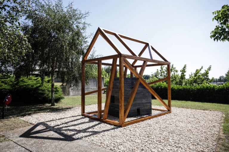 Obra "Common Home" inaugurada no Campus de Azurém