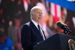 Joe Biden abandona corrida presidencial&nbsp;