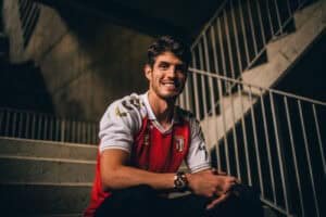 Lucas Piazon rescinde com o SC Braga