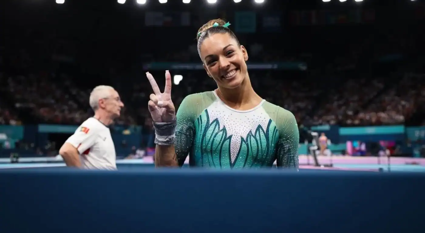 Paris2024. Ginasta Filipa Martins sai emocionada da qualificação e com o sonho da final