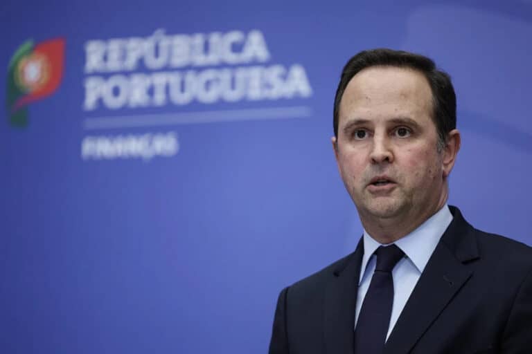 Fernando Medina constituído arguido no processo “Tutti-Frutti”