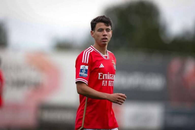 Pedro Santos reforça Moreirense por empréstimo do Benfica até ao final da época