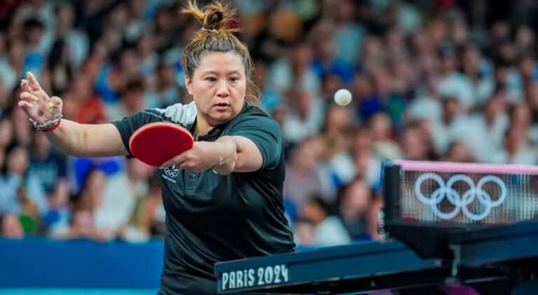 Paris2024. Jieni Shao afastada na segunda ronda do ténis de mesa