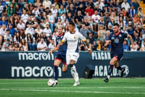 FC Famalicão empata com o Deportivo da Corunha na apresentação aos adeptos