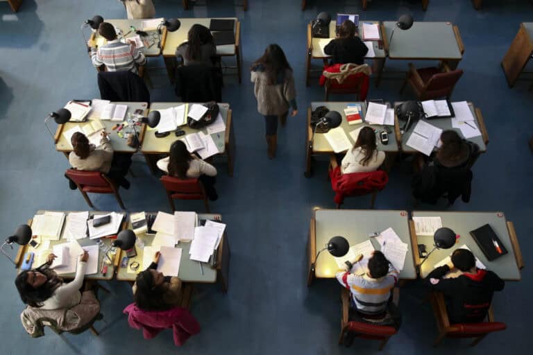 Já podes concorrer à Bolsa Universitária de Mérito APIFARMA