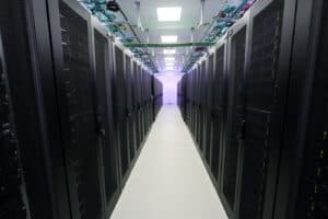 Primeira legislação do mundo sobre inteligência artificial entra em vigor na União Europeia