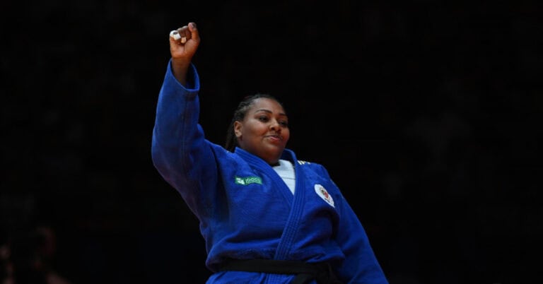 Paris2024. Judoca Rochele Nunes vence na estreia e apura-se para os 'oitavos'&nbsp;