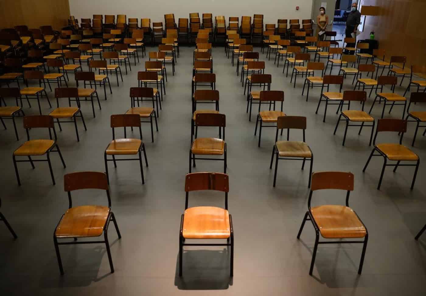 Professores reformados que regressem à docência somarão salário base à reforma