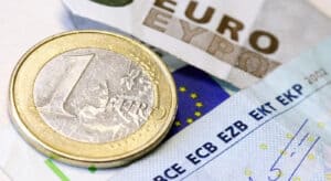 Só um terço dos portugueses consegue poupar ao final do mês&nbsp;