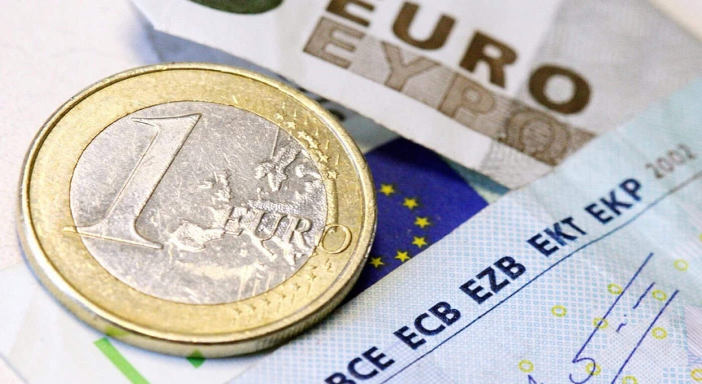 Só um terço dos portugueses consegue poupar ao final do mês