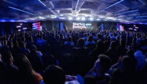 Dez startups nacionais rumam até à Startup Summit no Brasil &nbsp;