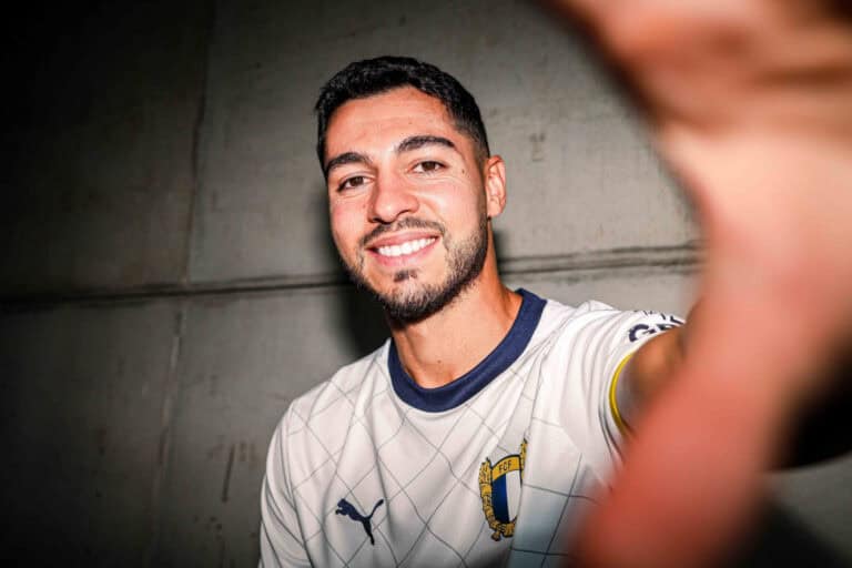 FC Famalicão contrata Rafa Soares por duas temporadas