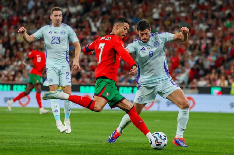 Portugal vence Escócia após reviravolta e isola-se na liderança do Grupo A1 da Liga das Nações&nbsp;