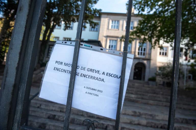 Pessoal não docente faz greve nacional a 4 de outubro e poderá encerrar escolas&nbsp;