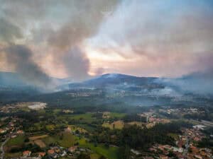 Região do Ave está hoje mais calma mas ainda com fogos ativos&nbsp;