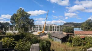 ABB prossegue trabalhos mesmo com obra embargada pela CMB em Celeirós