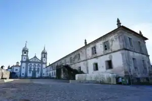 PCP pede ao Governo "requalificação necessária e urgente" do Mosteiro de Rendufe&nbsp;