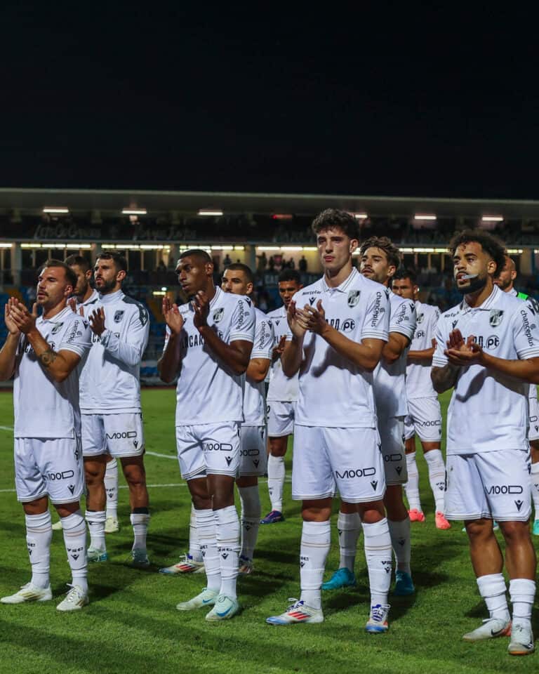 Vitória SC adia regresso às conquistas após empate com Casa Pia