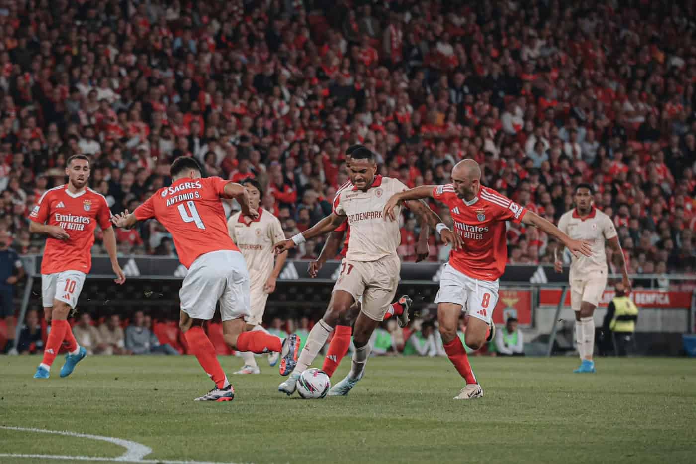 Gil Vicente goleado no Estádio da Luz