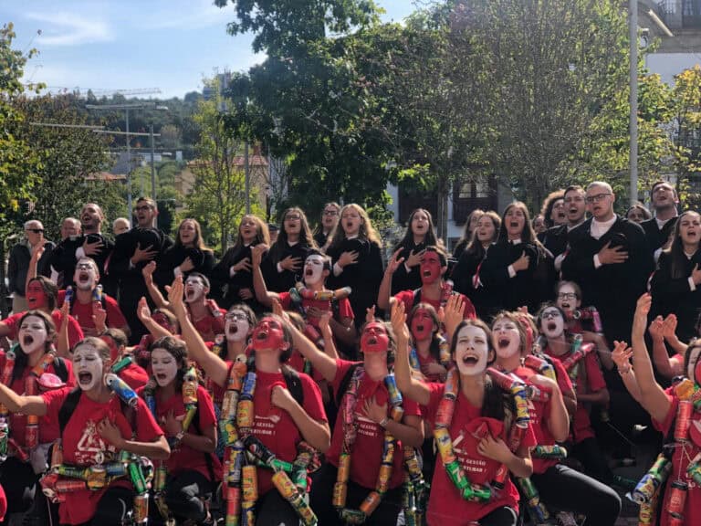 Receção ao Caloiro começa esta quarta-feira com a tradicional Latada