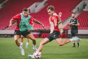 Carvalhal exige uma equipa "ao melhor nível" para vencer Olympiacos