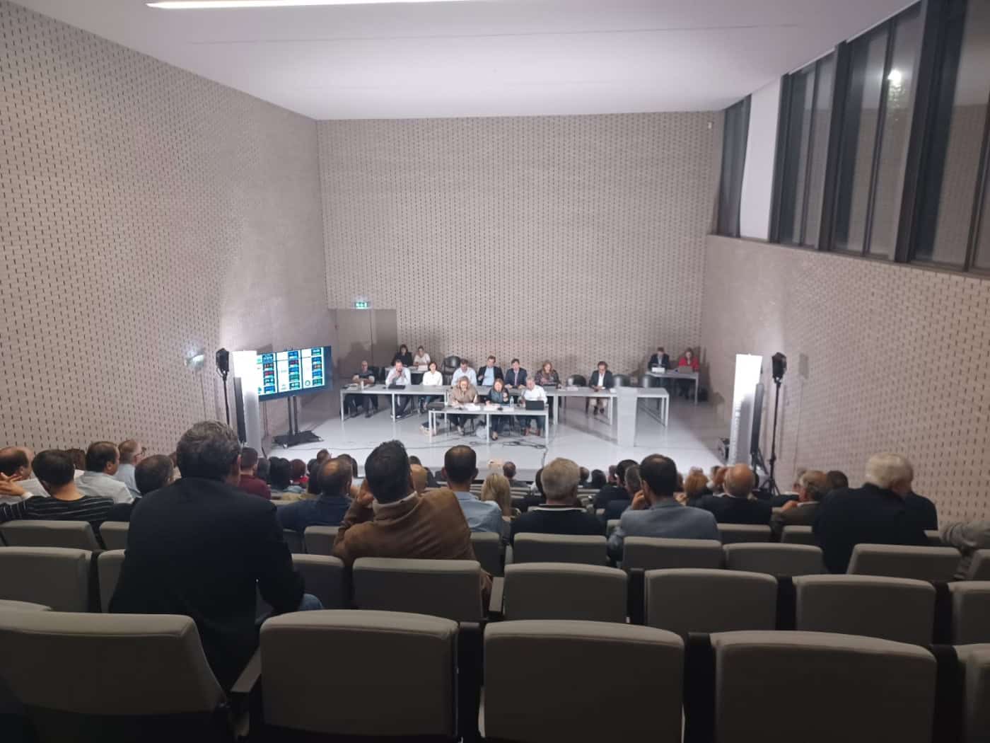 PS critica relatórios desfasados e falta de referências à Altice por parte da InvestBraga