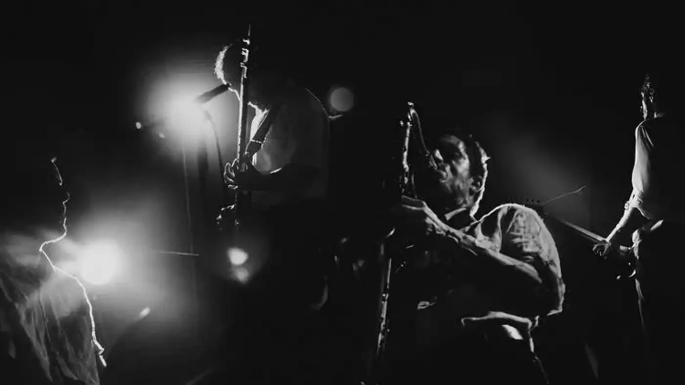 Caveira apresentam ‘ficar vivo’ com “tudo e mais alguma coisa” no gnration