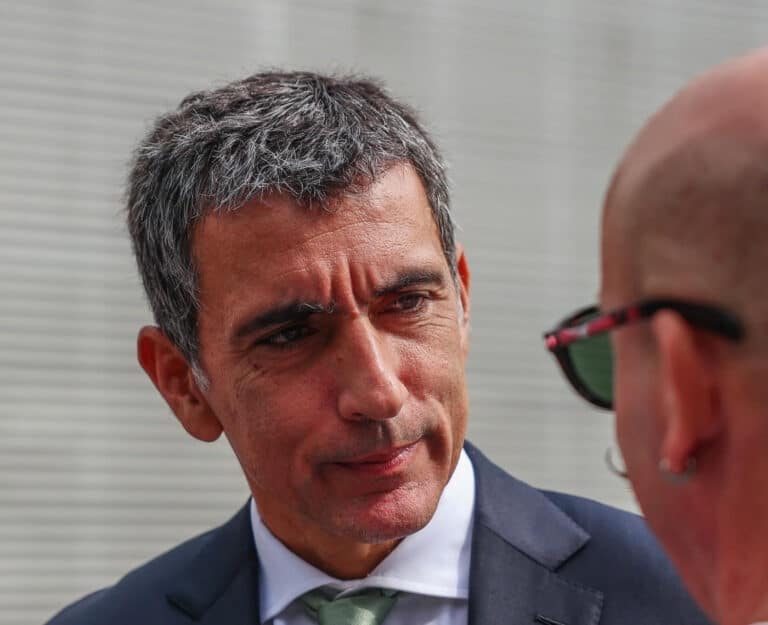 Presidente do Vitória SC promete receitas recorde em 2025