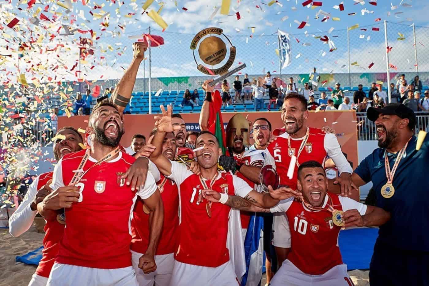 SCB acaba com equipa de futebol de praia