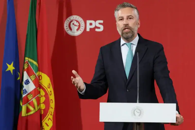 PS decide voto no orçamento na segunda-feira&nbsp;