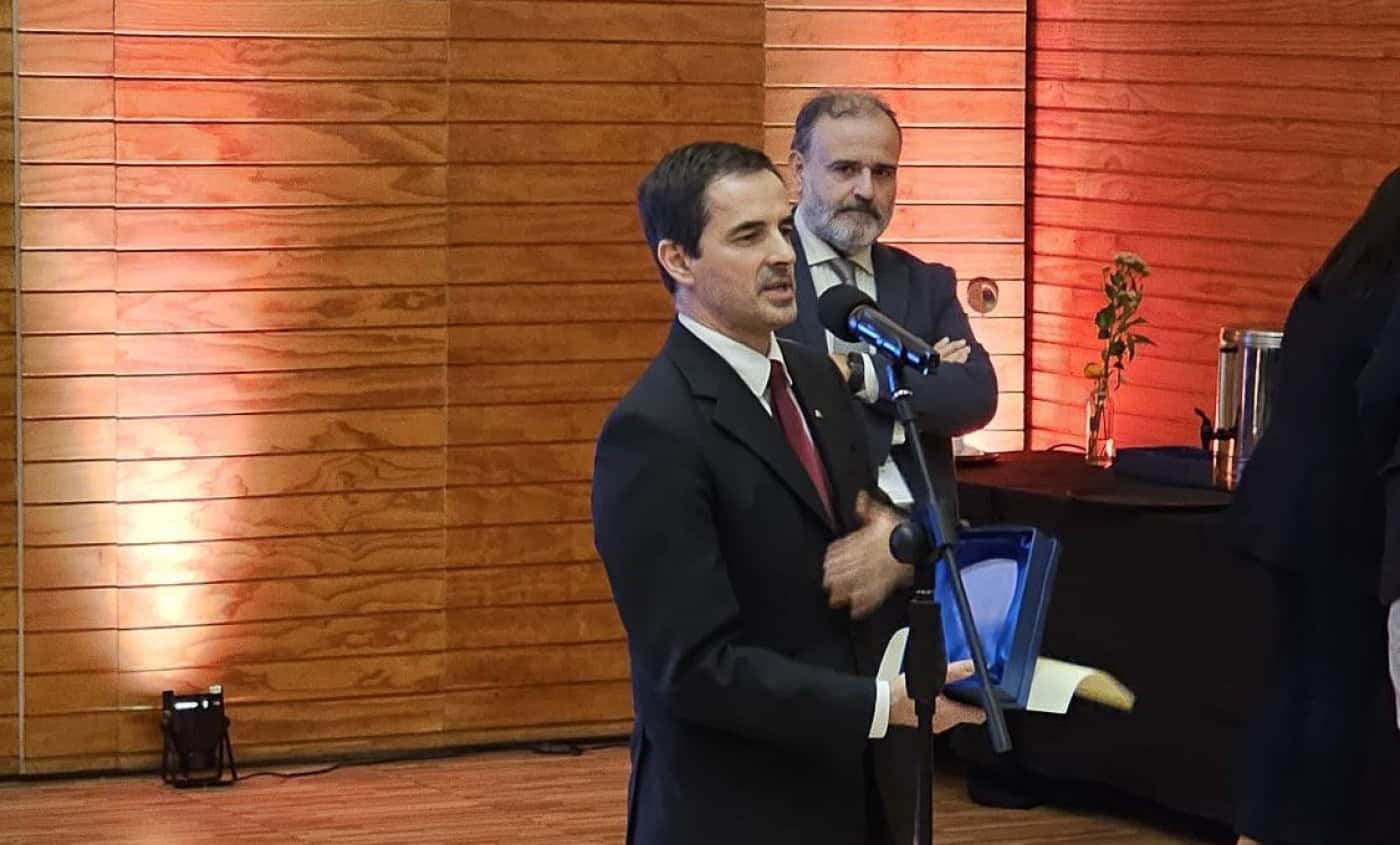 Professor da UMinho recebe prémio 'Personalidade Ilustre da Engenharia Mecânica'