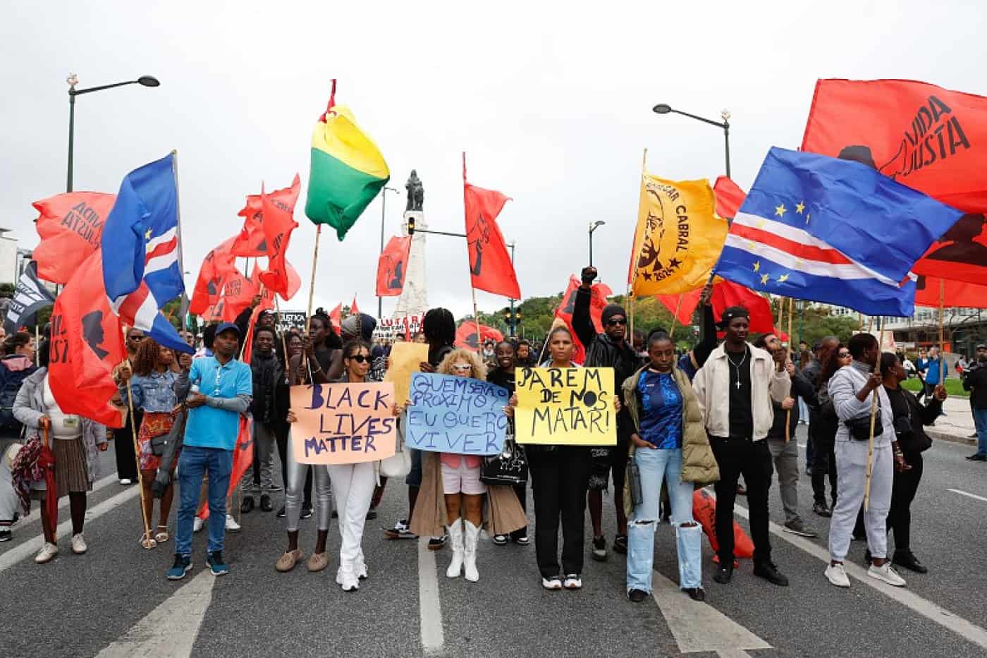 Milhares preenchem a Avenida da Liberdade a exigir justiça para Odair