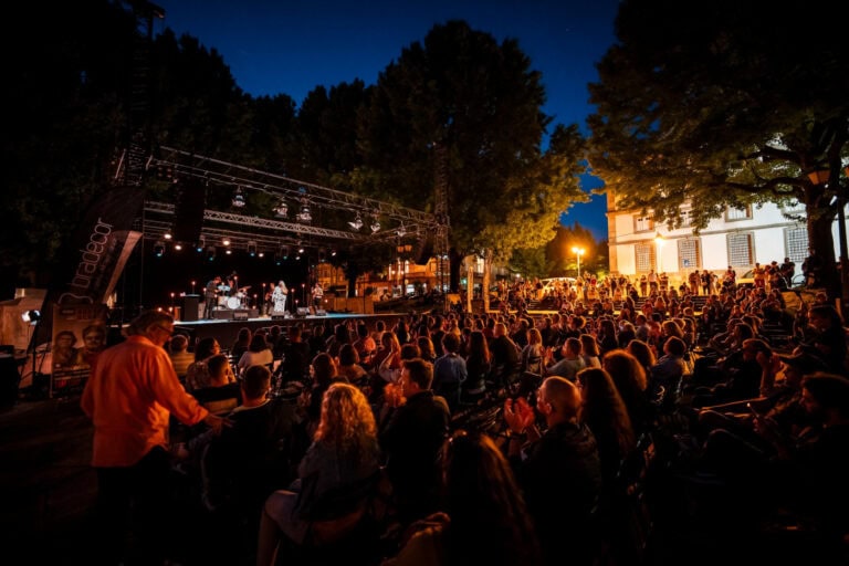 Nova Arcada Braga Blues regressa com Amar Sundy, Robben Ford e Tim