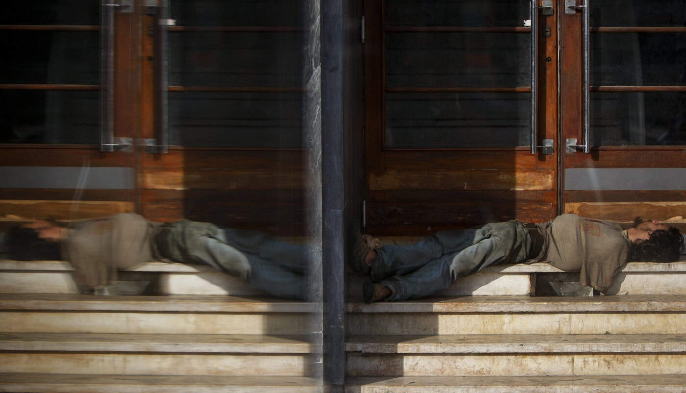 Número de pessoas sem-abrigo aumentou 23% em 2023
