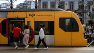 Greve na CP leva ao cancelamento de 159 comboios até às 12:00&nbsp;