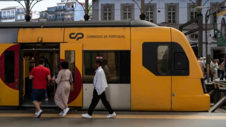 Greve na CP leva ao cancelamento de 159 comboios até às 12:00&nbsp;