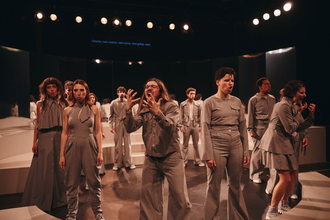 Canções de Abril em cena no Theatro Circo para ´combater` ameaças atuais à democracia